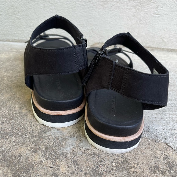 Merrell Sandals - Picture 3 of 6
